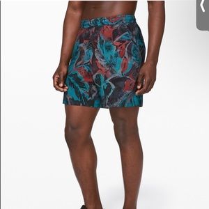 Lululemon pace breaker shorts linerless*